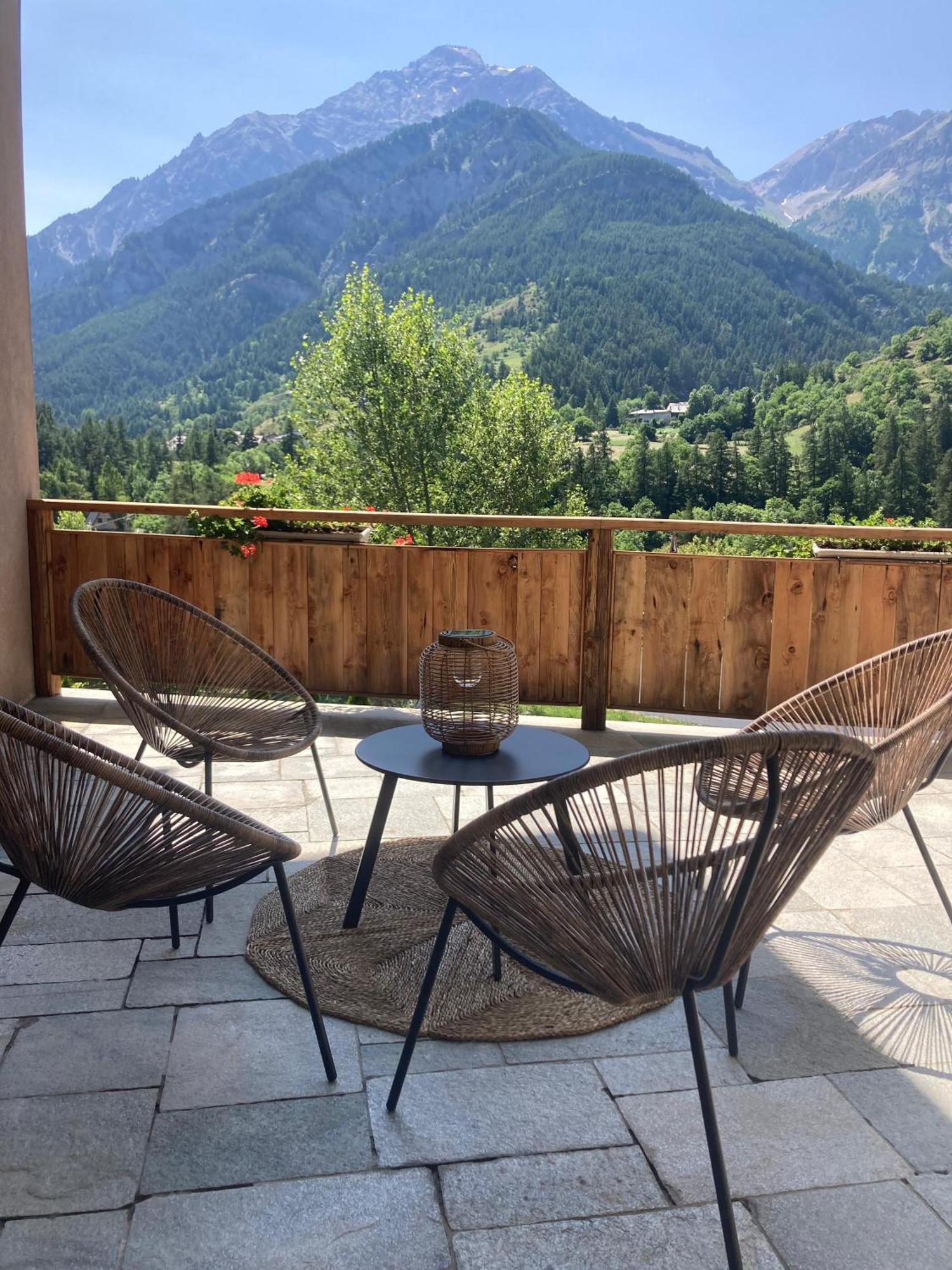Grande Cote Room And Breakfast Cesana Torinese Zewnętrze zdjęcie